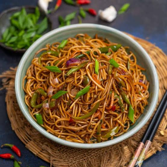 Veg Chilli Garlic Noodles